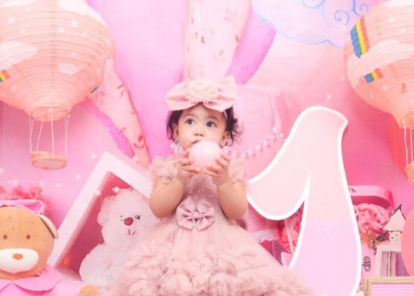 Like butterflies beneath the sky.