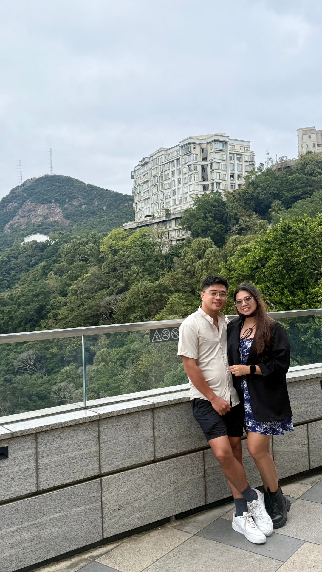 Black and White Organic Wedding Instagram Story (7)